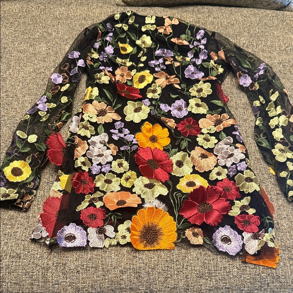 Floral Embroidered Long Sleeve Top